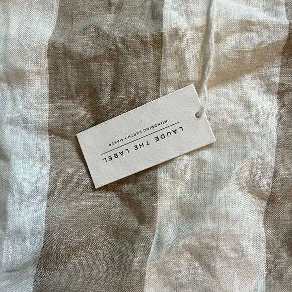 Striped Linen Crop Top - Picture 6 of 11